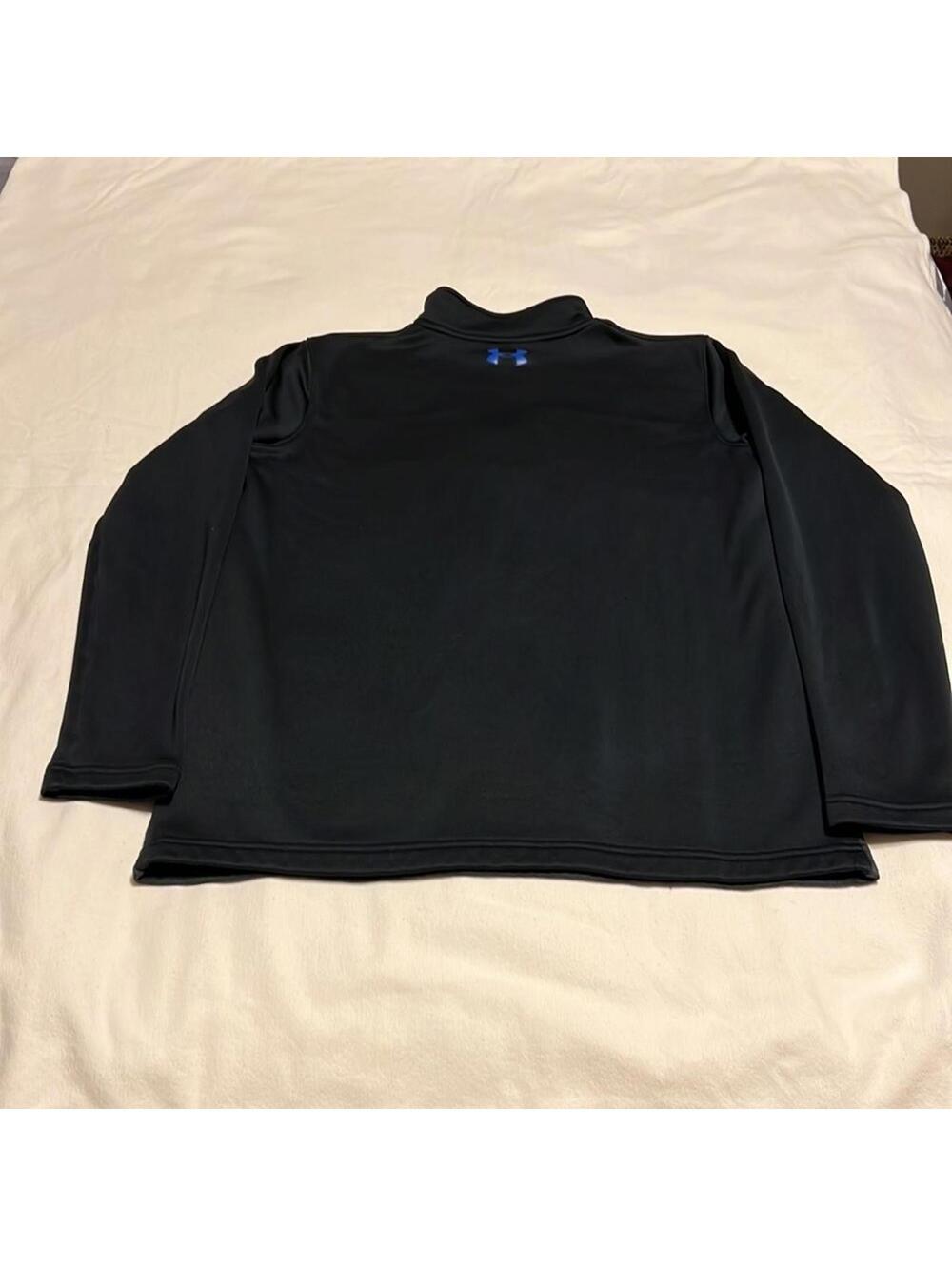 Under Armour 1/4 zip sweatshirt - Picture 2 of 4